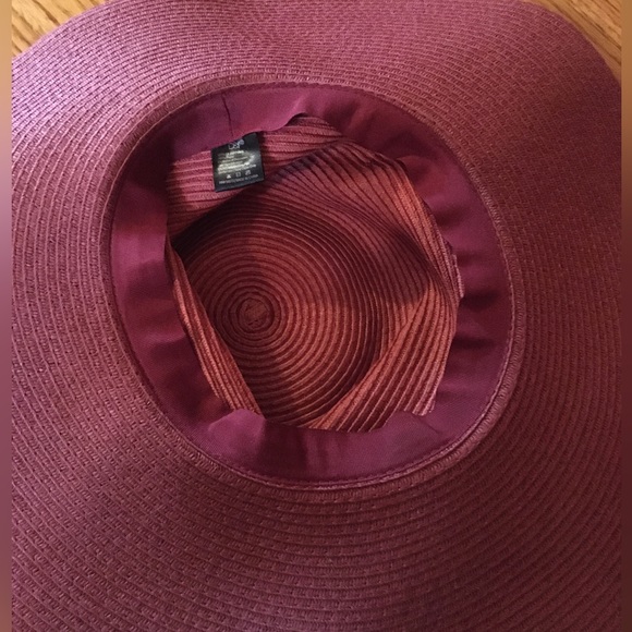 D&Y 😍 glamorous Beach Hat ,pink barely used -see photos - Picture 3 of 6